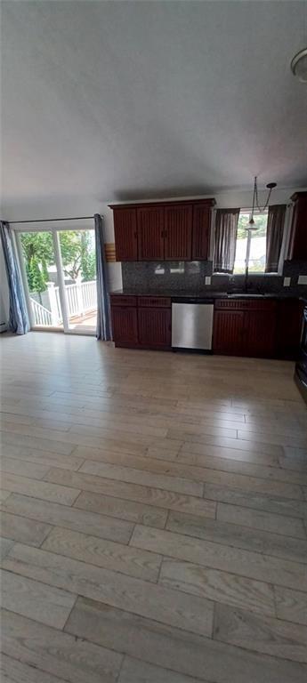 Building Photo - 355 Phenix Ave