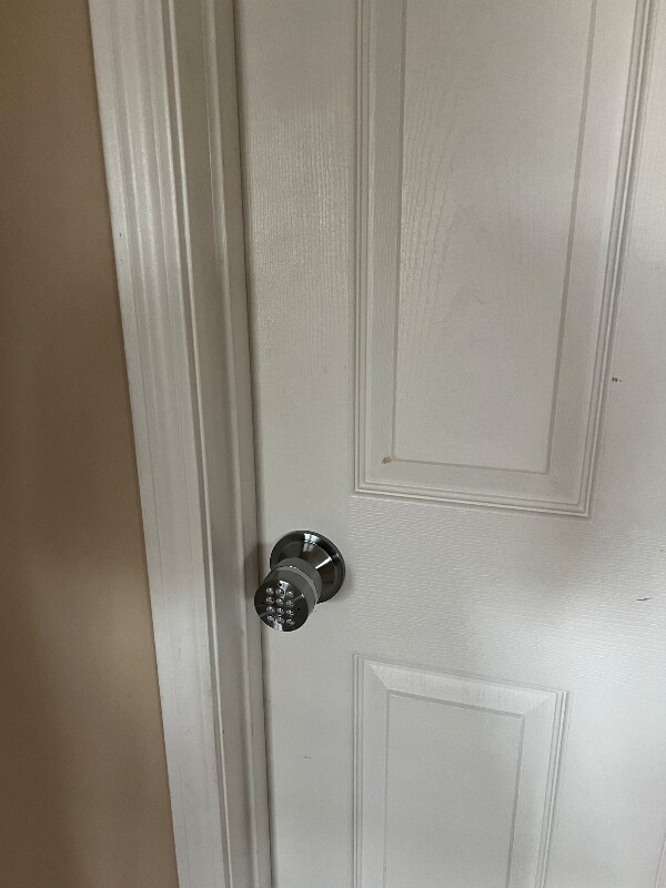 Building Photo - 9999 Cherryknoll Ct