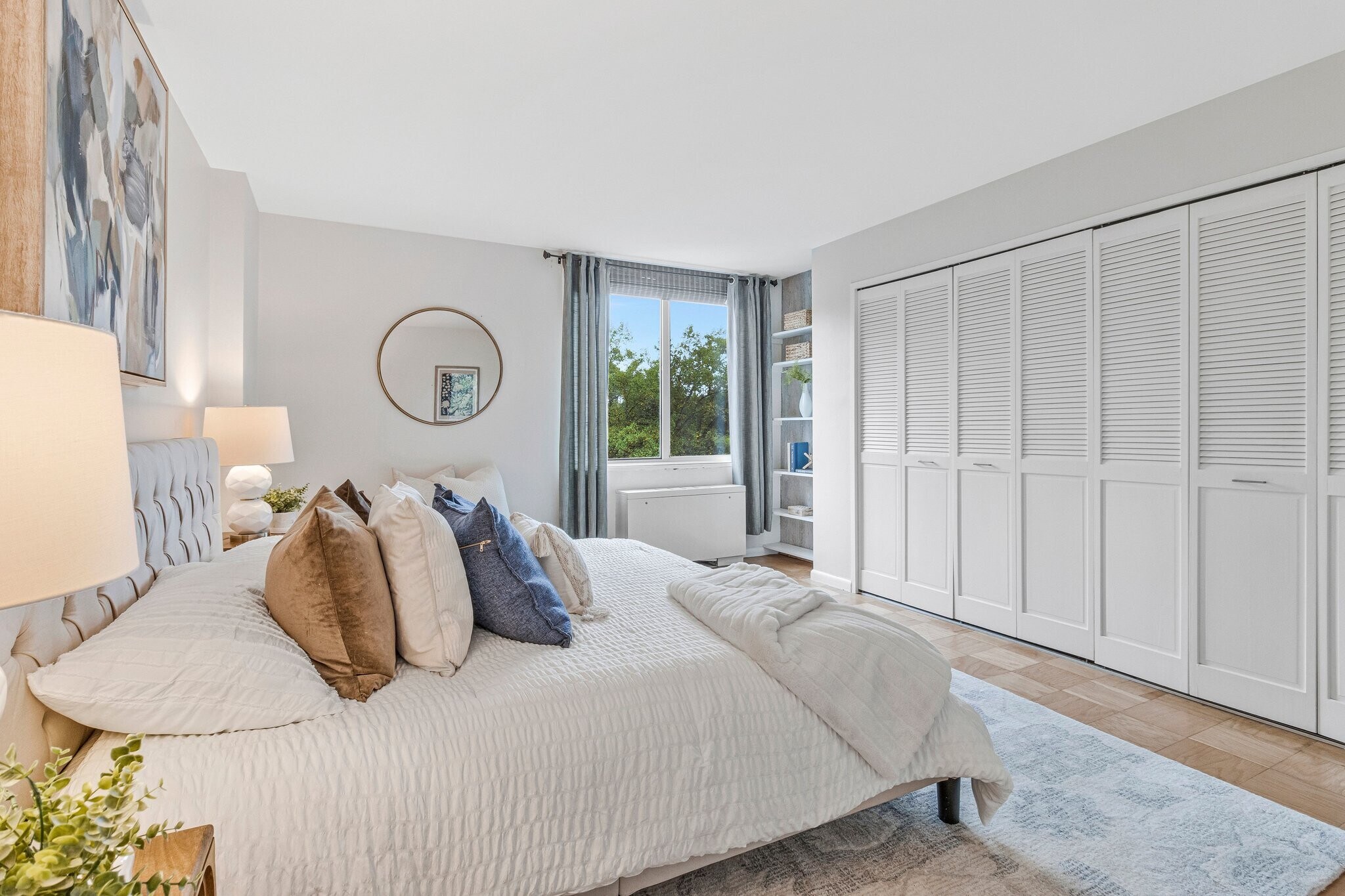 Sunny window - 2939 Van Ness St NW