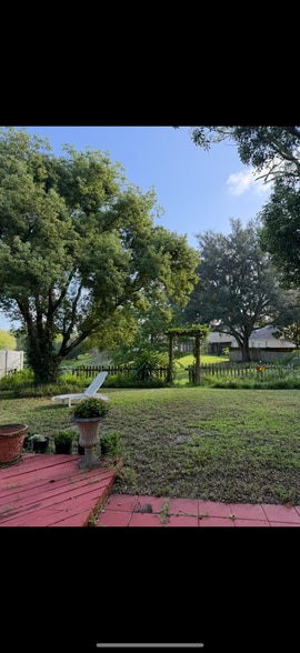 Building Photo - 14613 Kristenright Ln