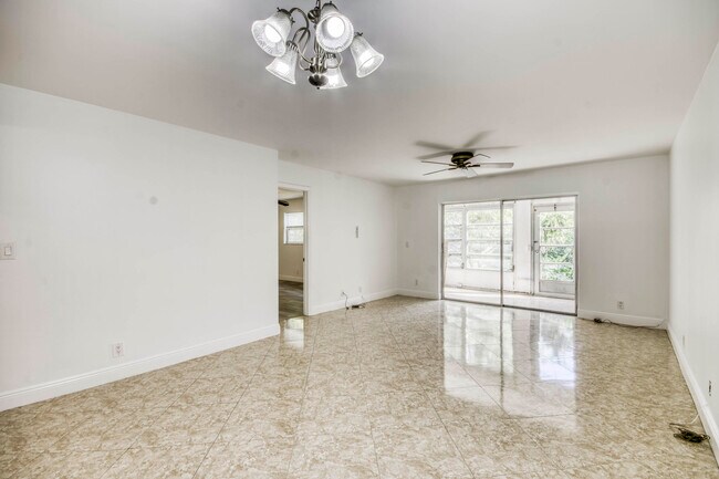 Building Photo - 9200 SW 3rd St