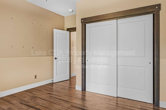 Building Photo - 3676 W Cielo View Ct