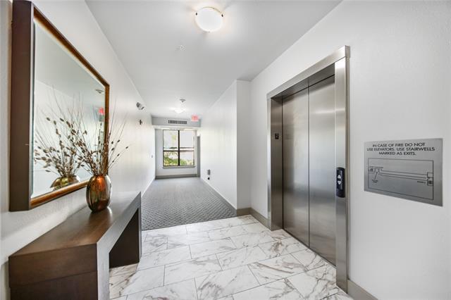 Building Photo - 4333 Gilbert Ave