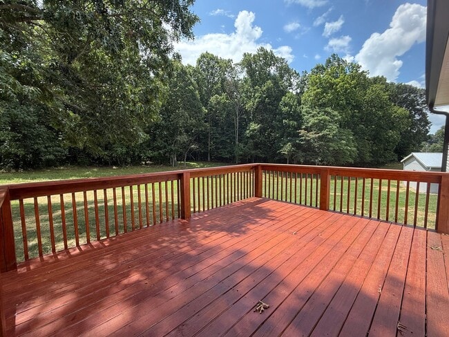 Building Photo - 2 Bedroom 2 Bath Home in Greene County, TN