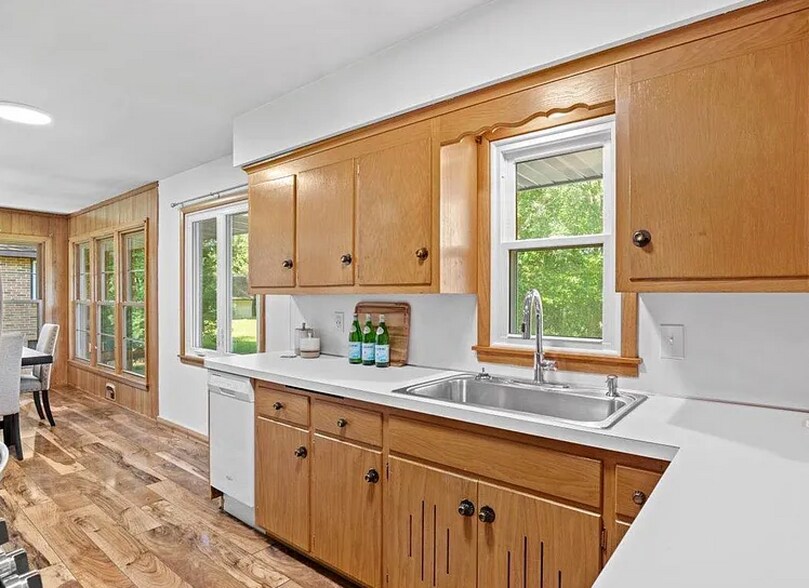 Building Photo - 9300 Blaisdell Ave S