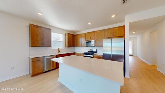 Building Photo - 148 Coordinate Ln