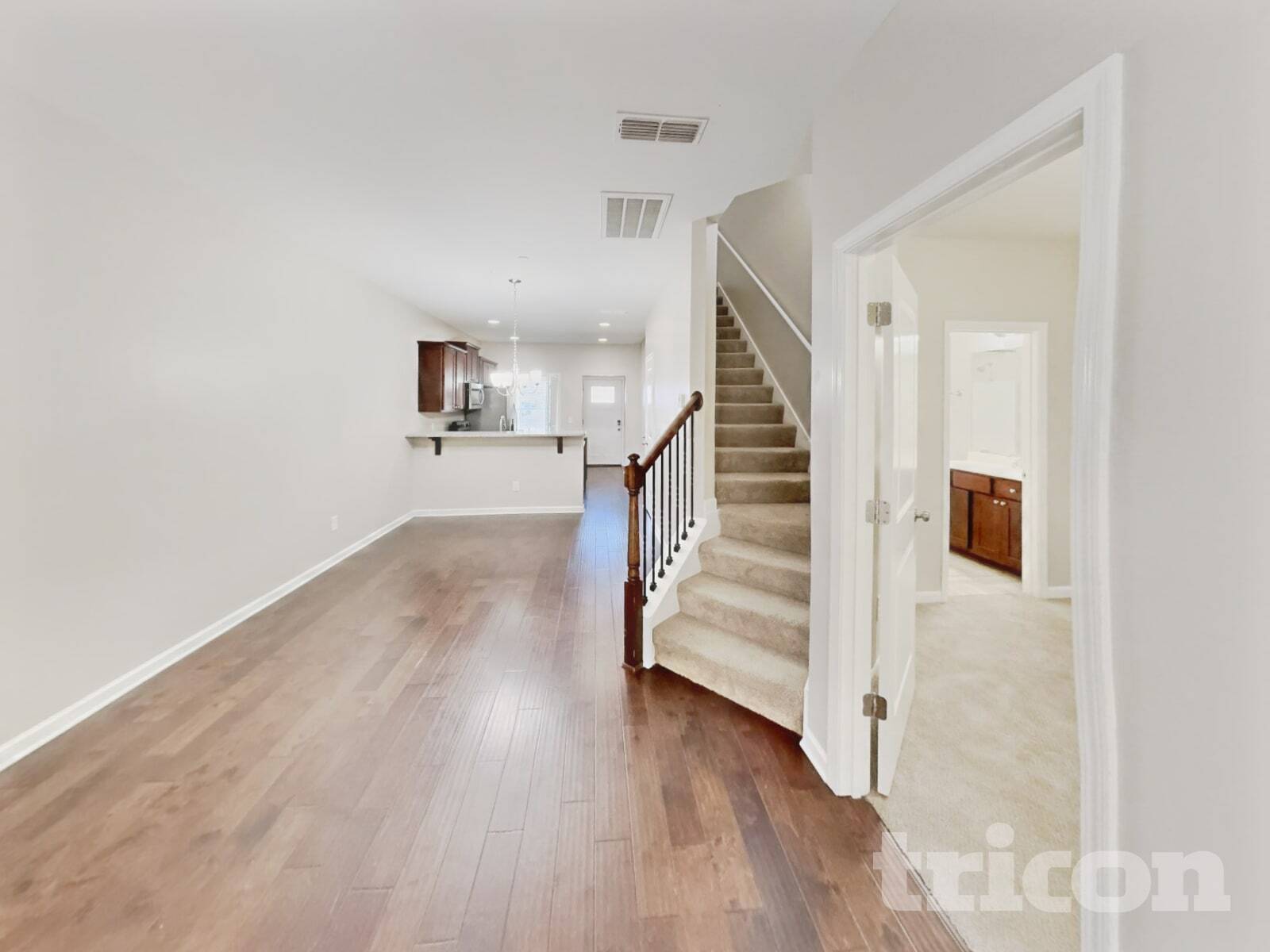 Building Photo - 133 Hickory Station Ln