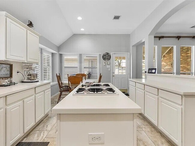 Building Photo - 15714 Spring Trail