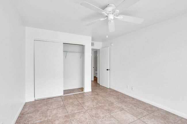 Building Photo - Condo with 2 Beds/2 Baths in Las Vegas near UNLV & McCarran Airport