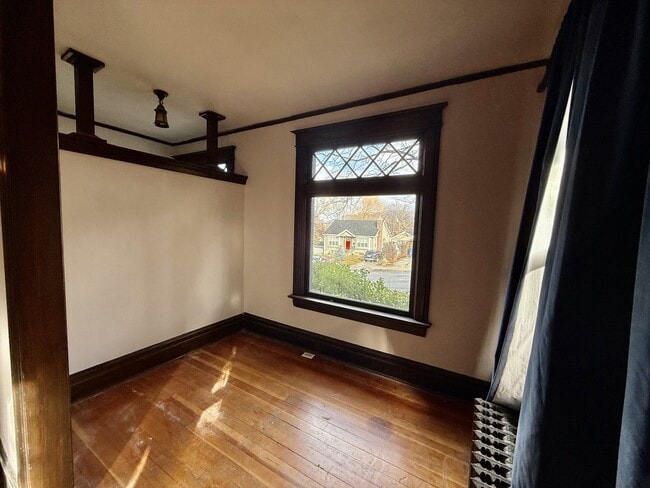 Building Photo - 1228 Bryan Ave