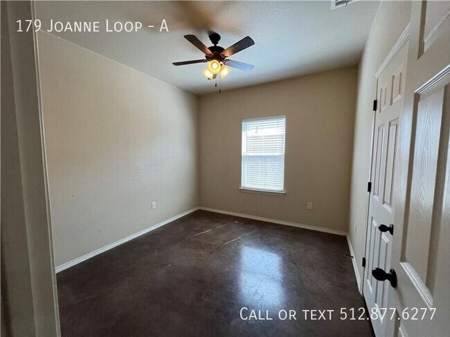 Building Photo - 179 Joanne Lp