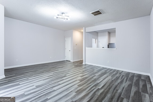 Building Photo - 2272 Bigwood Trail