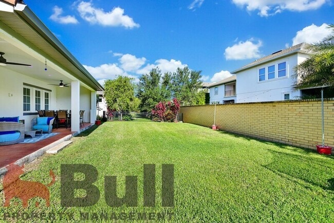 Building Photo - 8233 Canetti St