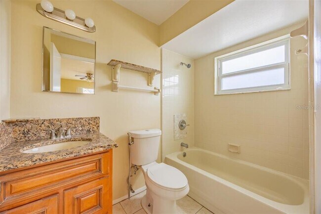 Building Photo - 9800 Turf Way