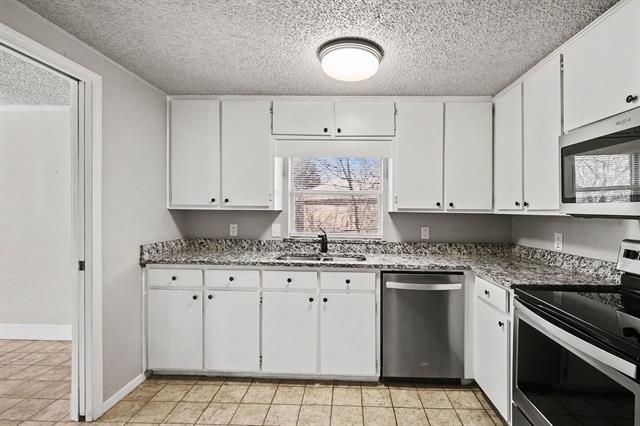 Building Photo - 5054 Tierney Ct S