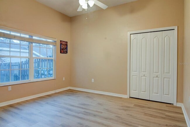 Building Photo - 8362 SW 11th Rd