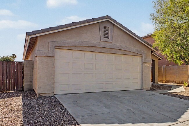 Building Photo - 14718 N 154th Ln