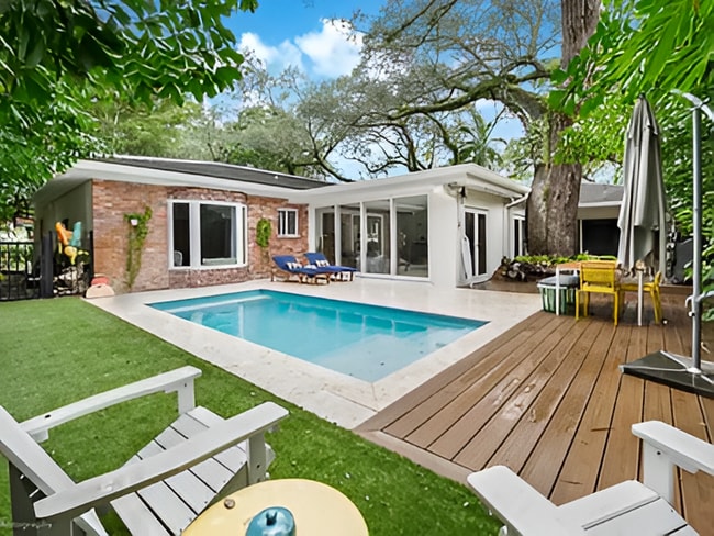 Building Photo - 5101 Maggiore St