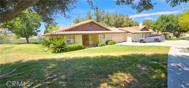 Building Photo - 1438 Bella Vista Cres