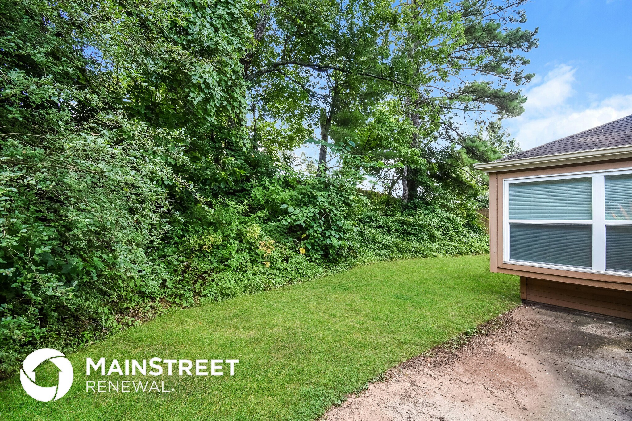 Building Photo - 492 Crestwood Ct