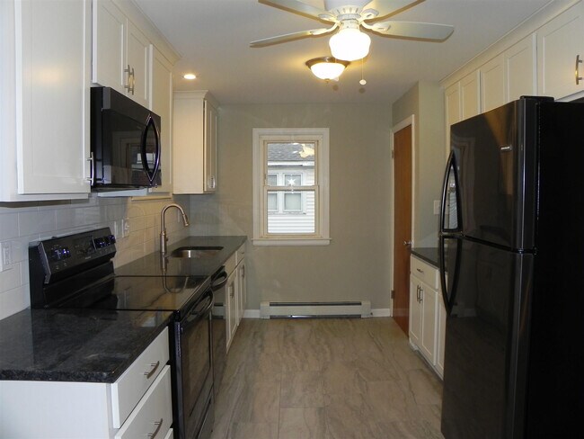 Building Photo - 53 Tremont St