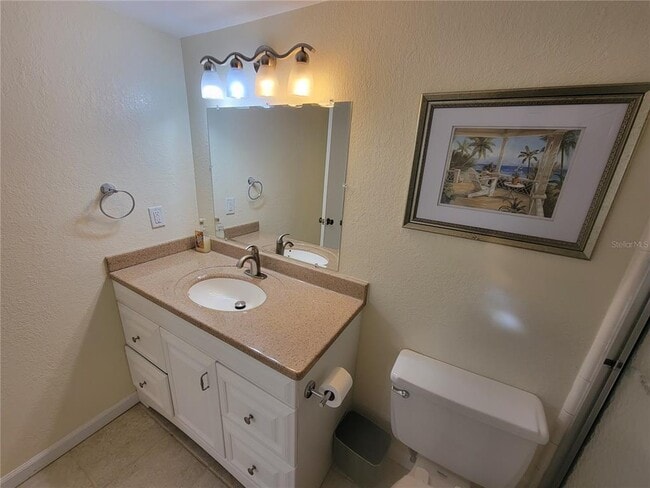 Building Photo - 7600 Sun Island Dr S