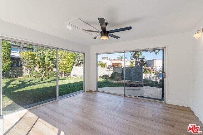 Building Photo - 15974 Tobin Way