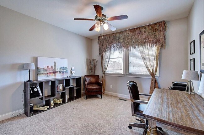 Building Photo - GORGEOUS LAKE HOUSE! 3 Bedrooms/3.5 Baths on Boone Lake, Private Dock, Fireplace & More! $3,900 m...