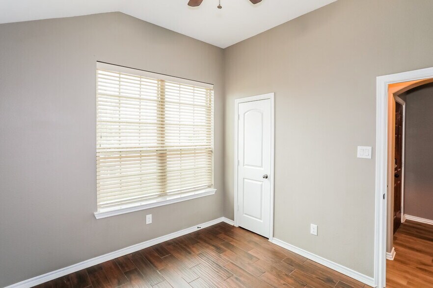 Building Photo - 4520 Rockmill Trail