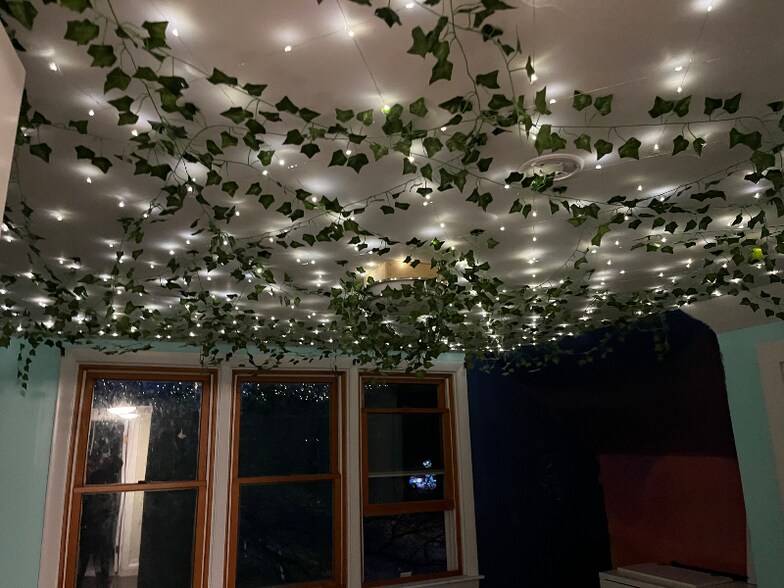 Building Photo - 1087 N Hoosac Rd