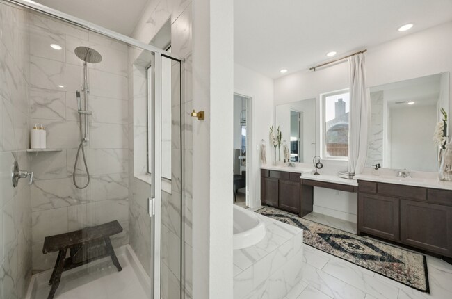 Building Photo - 448 Wildwood Ct