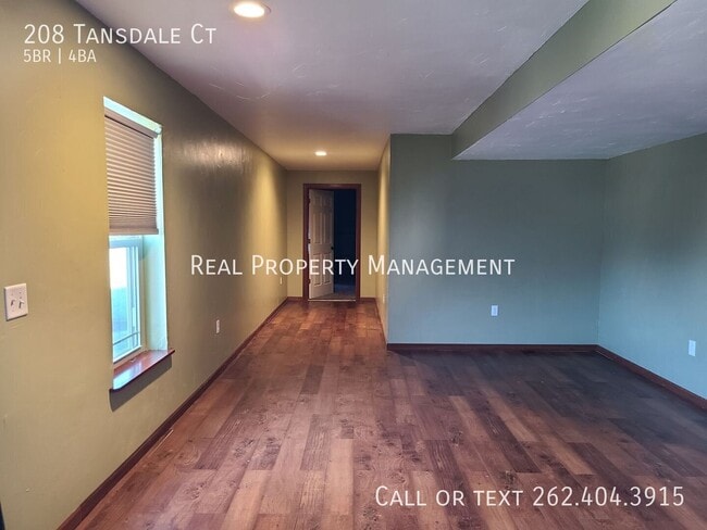 Building Photo - 208 Tansdale Ct