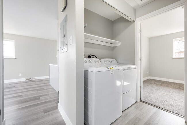 Building Photo - Lovely remodeled 2 Bed 1 Bath in Arvada