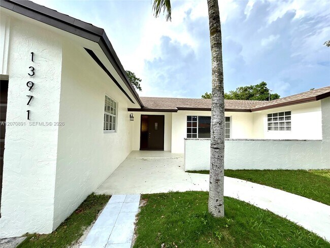 Building Photo - 13971 SW 112th St