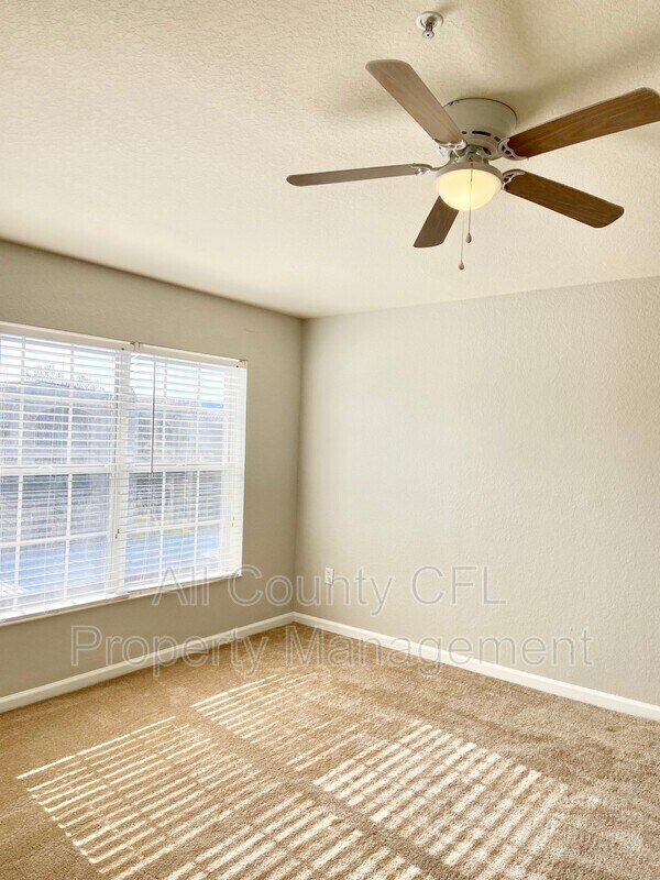 Building Photo - 3301 Whitestone Cir