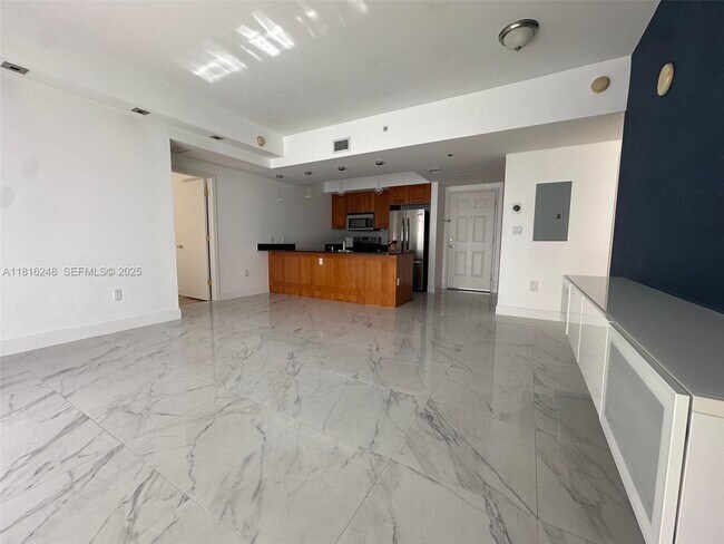 Building Photo - 4100 Salzedo St