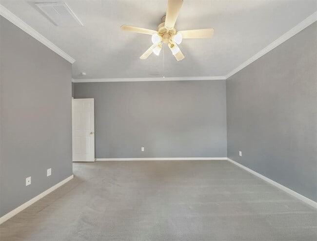 Building Photo - 158 W Burberry Cir