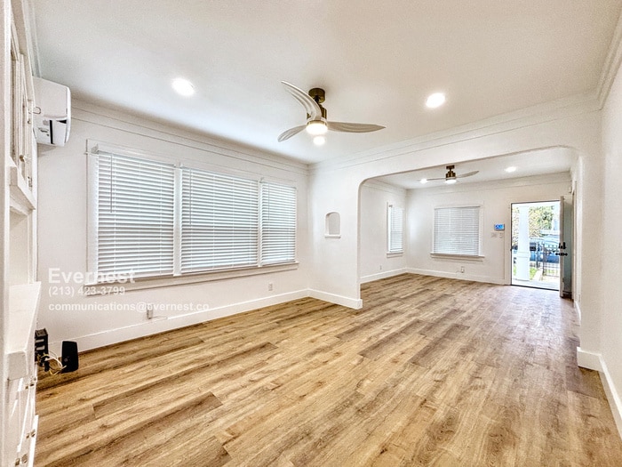 Building Photo - 3046 Guirado St