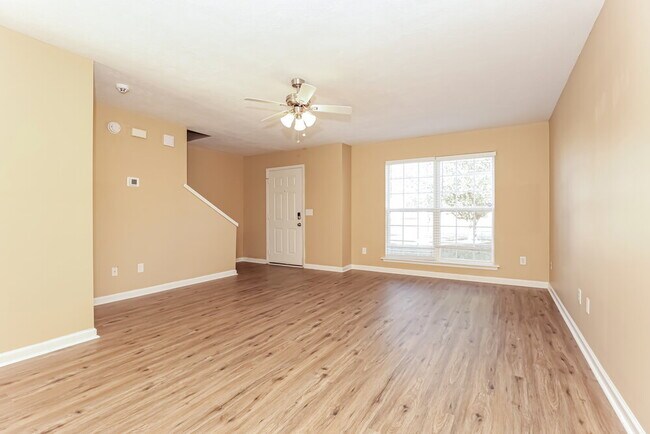 Building Photo - 1321 E Nir Shreibman