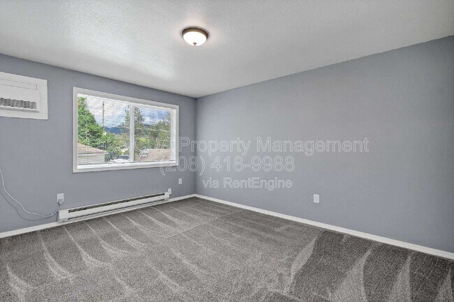 Building Photo - 1423 E Lunceford Ln