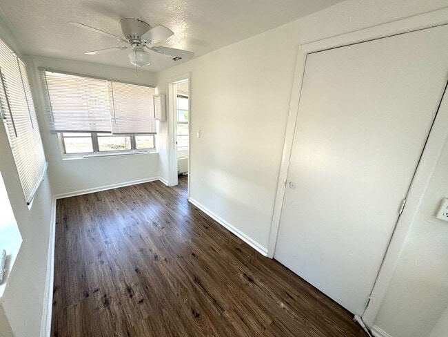 Building Photo - Spacious 4-Bed/2-Bath Home for Rent in Bra...