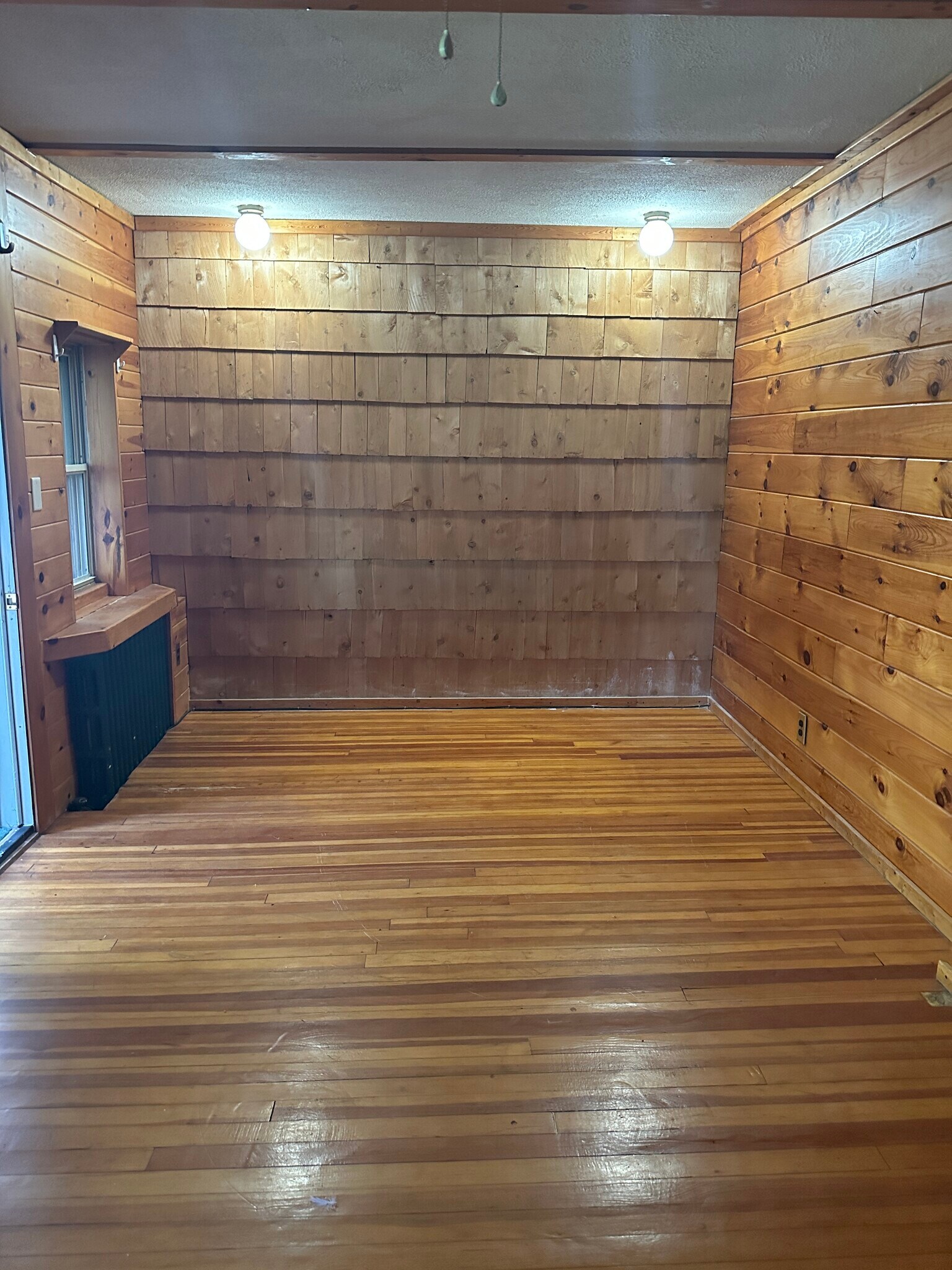 Building Photo - 44 W Van Vechten St