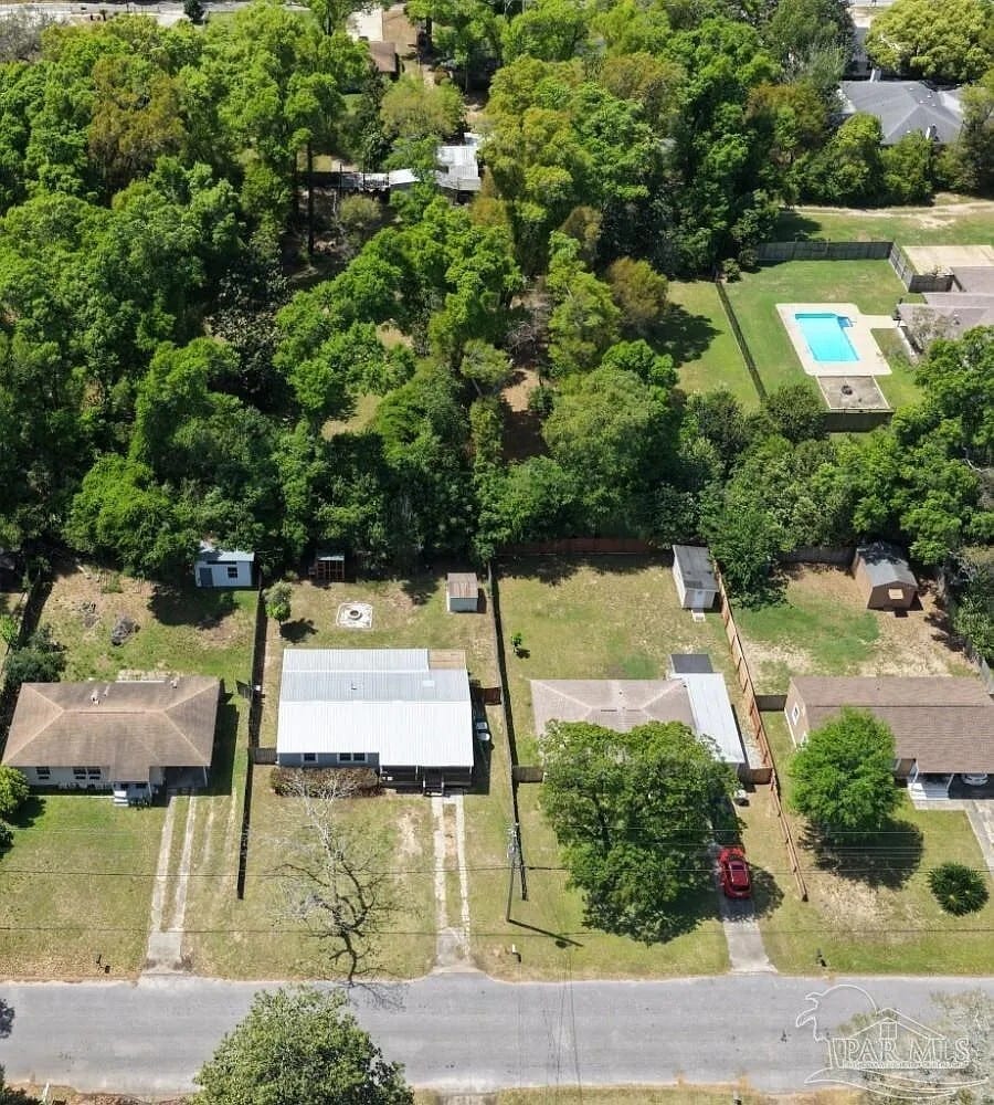 Building Photo - 555 N 68th Ave