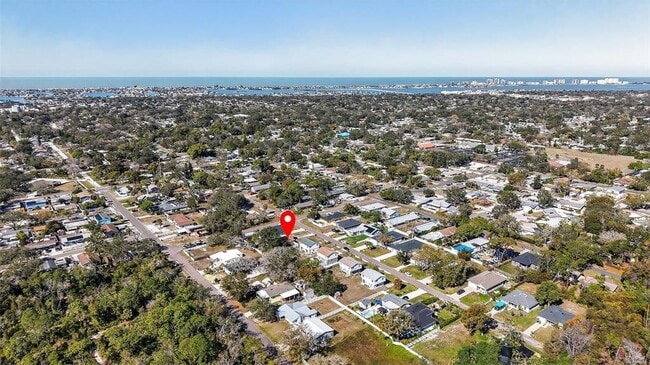 Building Photo - 2174 19th Ave SW