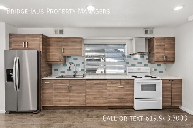 Building Photo - Stunning 3-Bedroom Condo + Bonus Room & Pa...