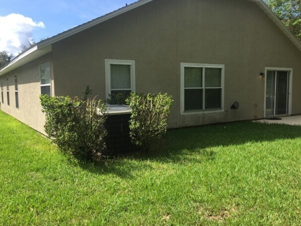 Building Photo - 2476 Winchester Ln