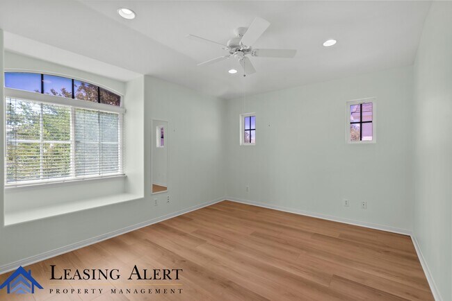 Building Photo - 23367 Camford Pl