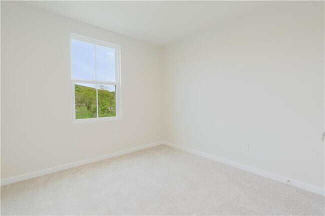 Building Photo - 159 White Oak Dr