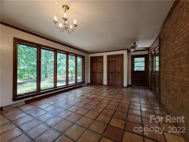 Building Photo - 16301 US-52