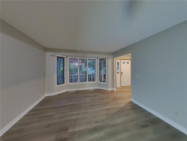 Building Photo - 13537 Dellwood Ct